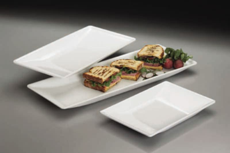 American Metalcraft TRPZ12 12-1/2" x 8-1/4" White Trapezoid Melamine Serving Platter