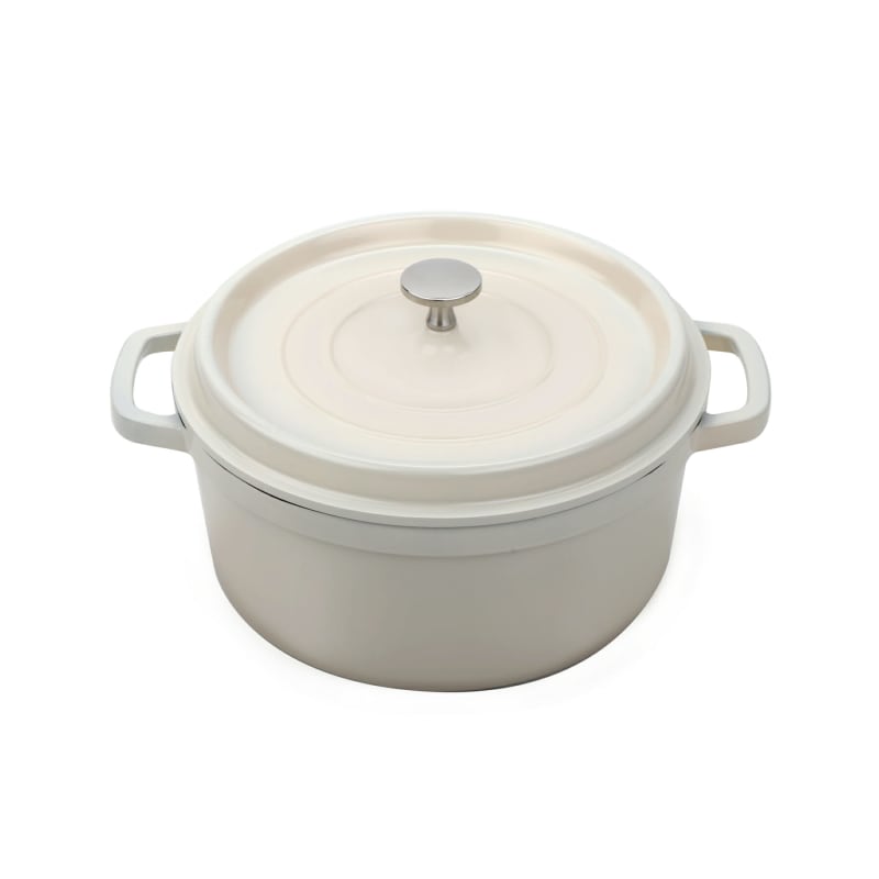 G.E.T. Enterprises CA-011-AWH/BK/CC Heiss 2-1/2 Qt. Round Antique White with Black Interior Cast Aluminum Induction Ready Roaster with Lid