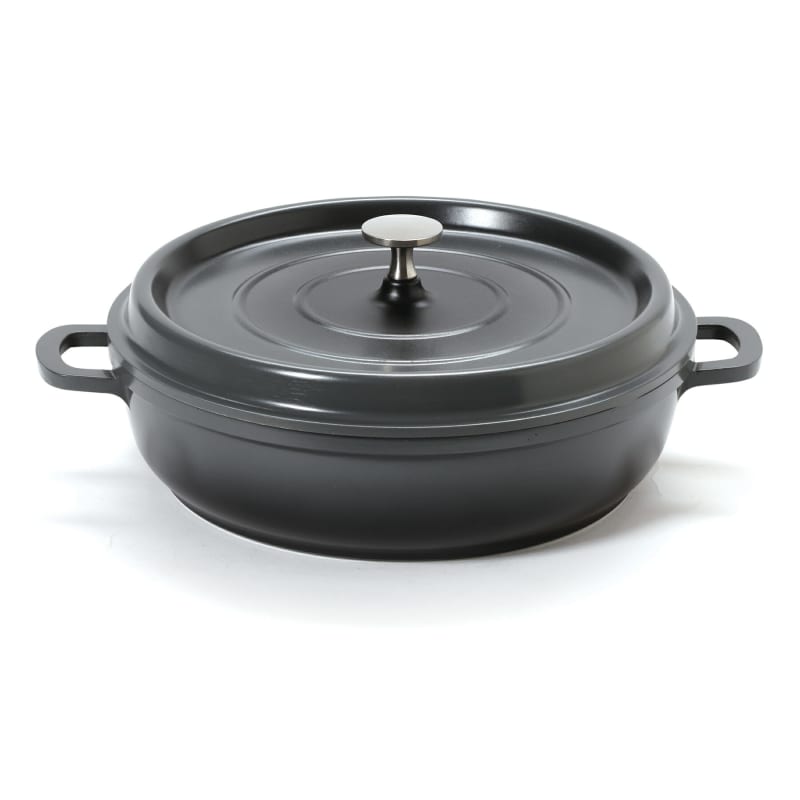 G.E.T. Enterprises CA-005-GR/BK/CC Heiss 3 Qt. Round Gray Cast Aluminum Induction Ready Braiser with Lid
