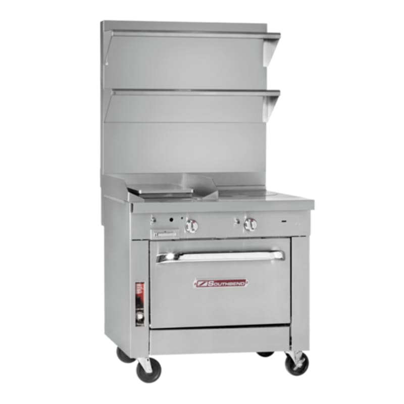 Southbend P32D-XT 32" Platinum Sectional Thermostatic Griddle Range with (2) Pyromax Burners and Standard Oven, LP Gas