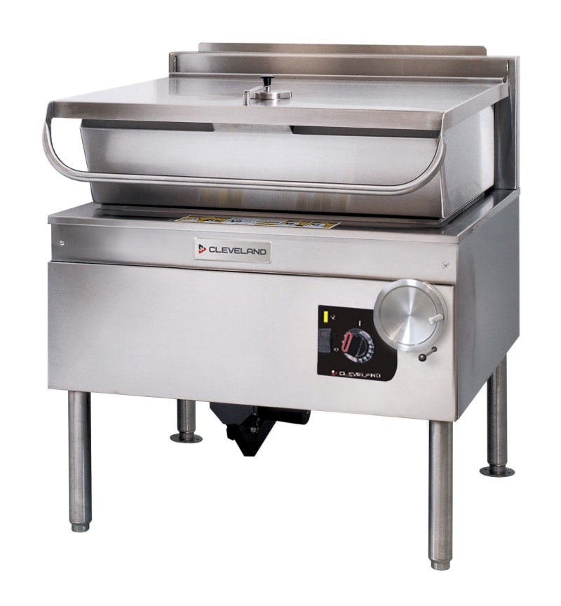 Cleveland SEL30TR 30-Gallon Electric Manual Tilt Skillet, 208V, Three Phase