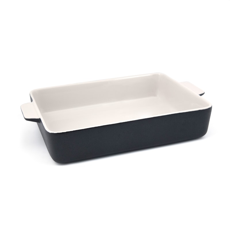 Front of the House BBO038BKC28 15" x 10" Kiln® Ovenware Dish, 120 oz, Black