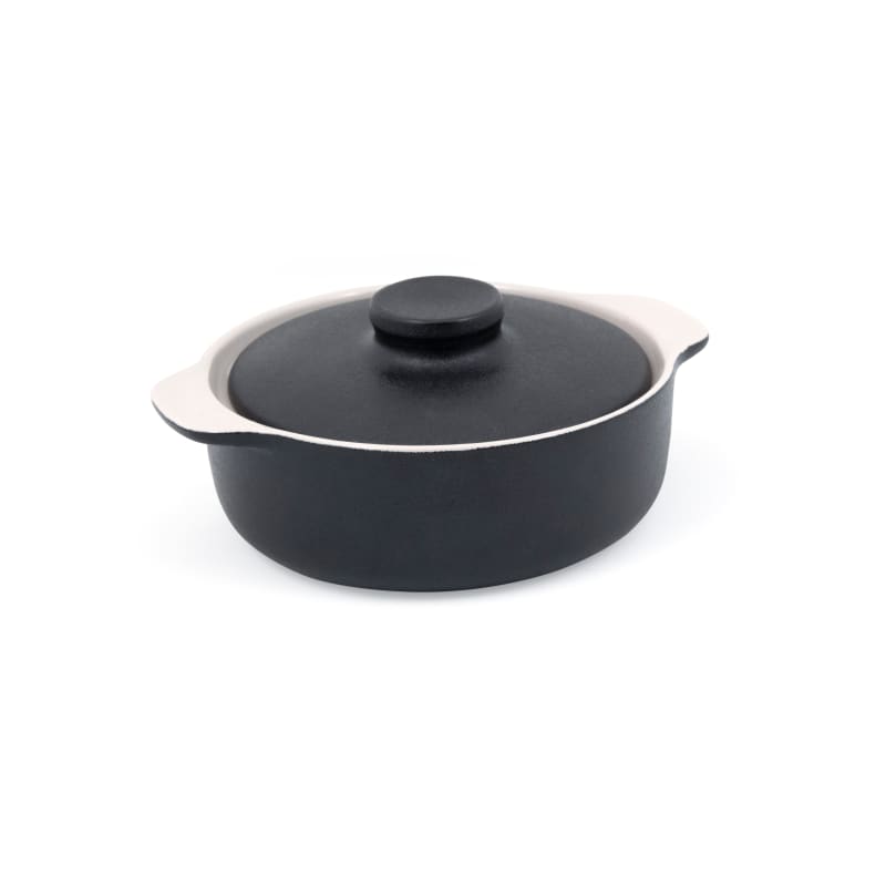Front of the House DBO132BKC21 21 oz Round Kiln® Ovenware Dish with Lid, Black, 4/Case