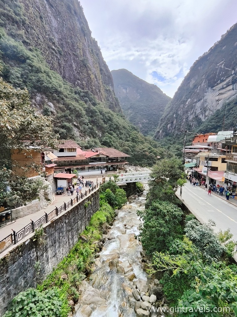 Agua Calientes and the bridge over the river