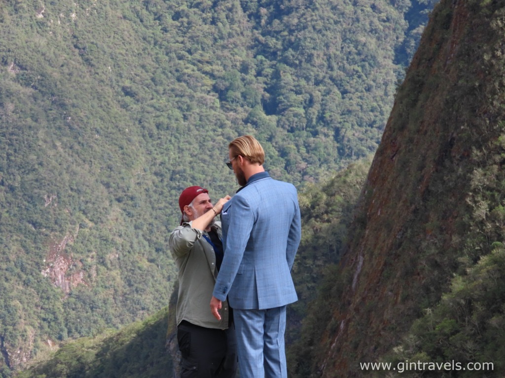 Entitled gentlemen ruining everyone's pictures