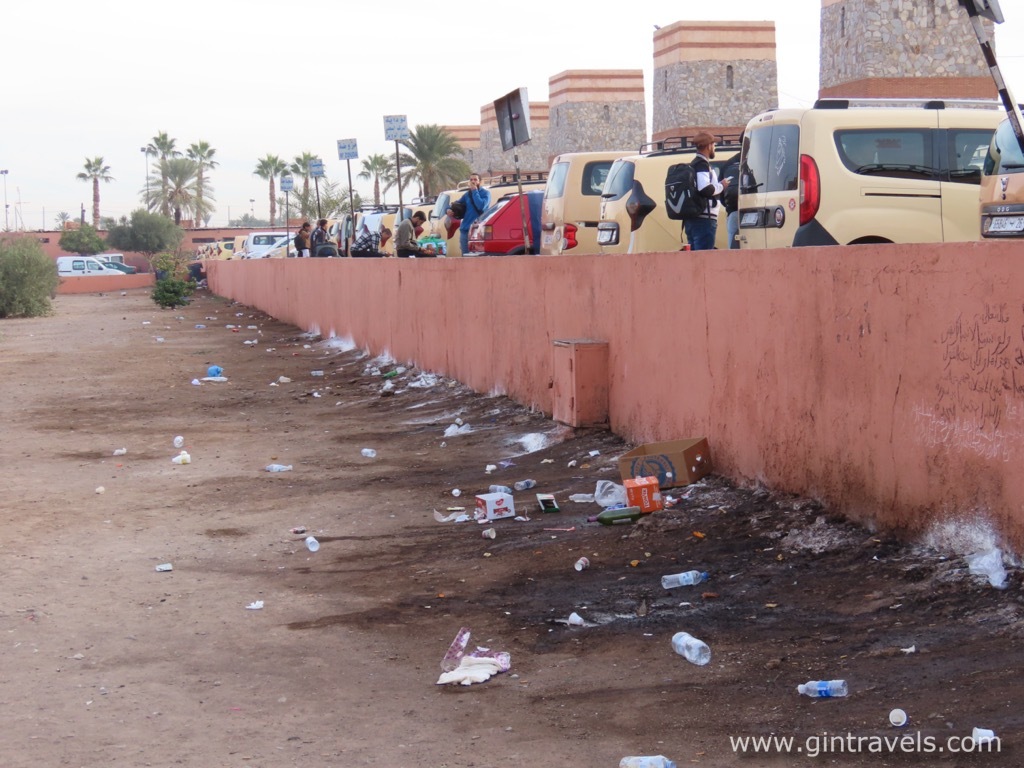 All the trash behind Place des 7 Saints, Trash in Morocco