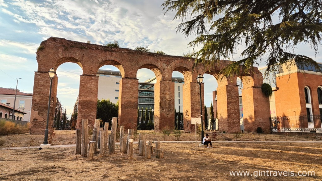 Remainng aqueduct close to Termini, Rome