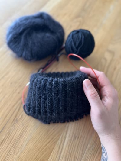 The completed foldover turtleneck collar