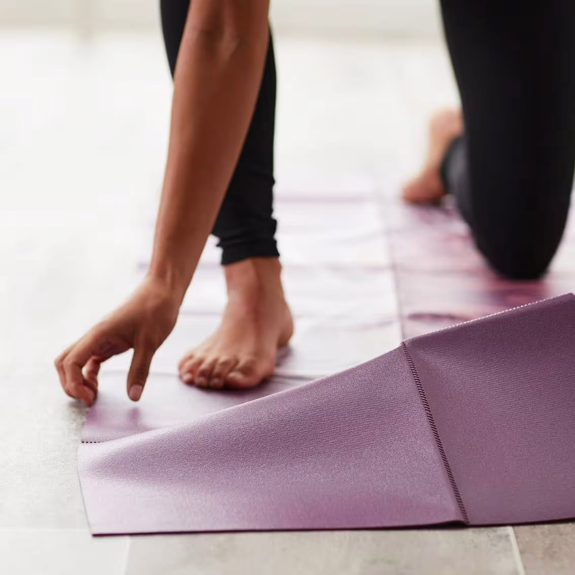 Gaiam Foldable Cranberry Point Yoga Mat (2mm)