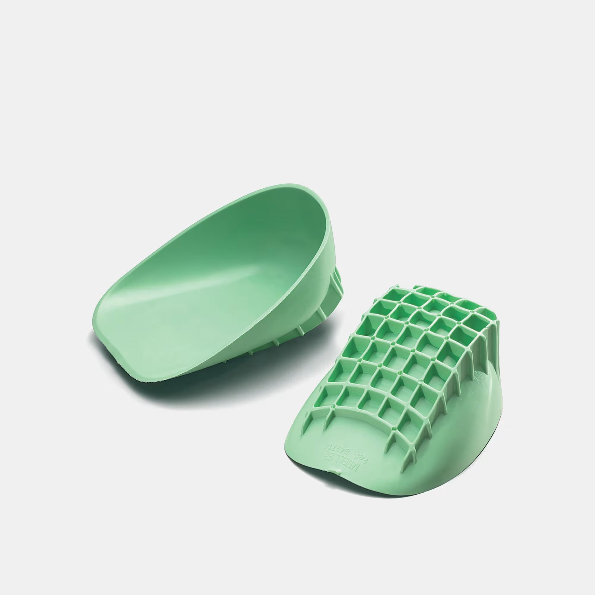 Mueller Pro Heel Cups REG