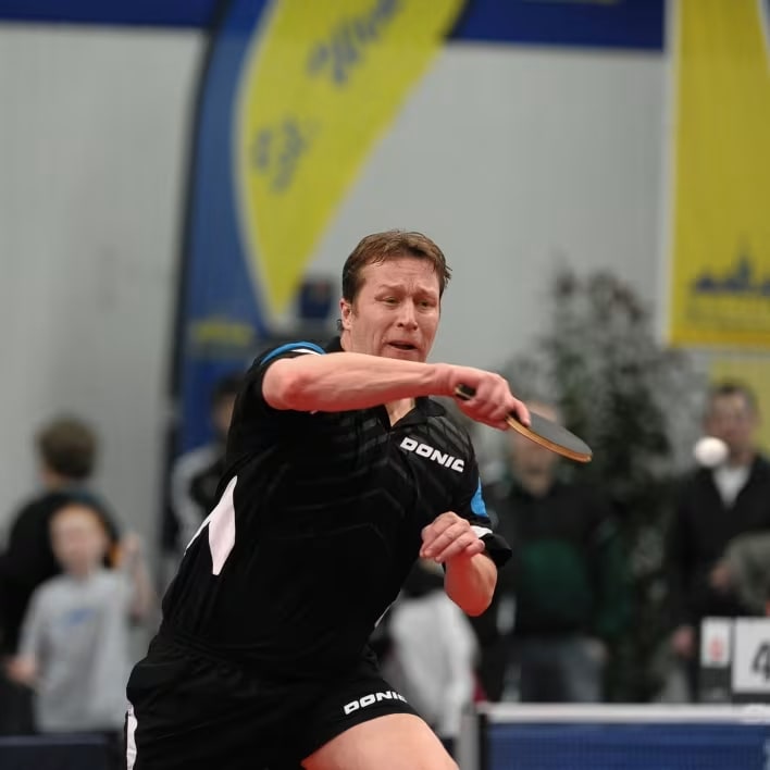 Donic Table Tennis Racket Waldner 600