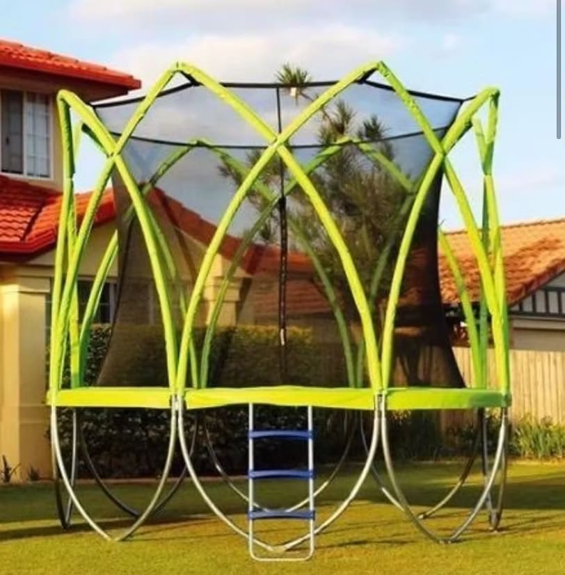 TSports Premium Trampoline, 8ft Green
