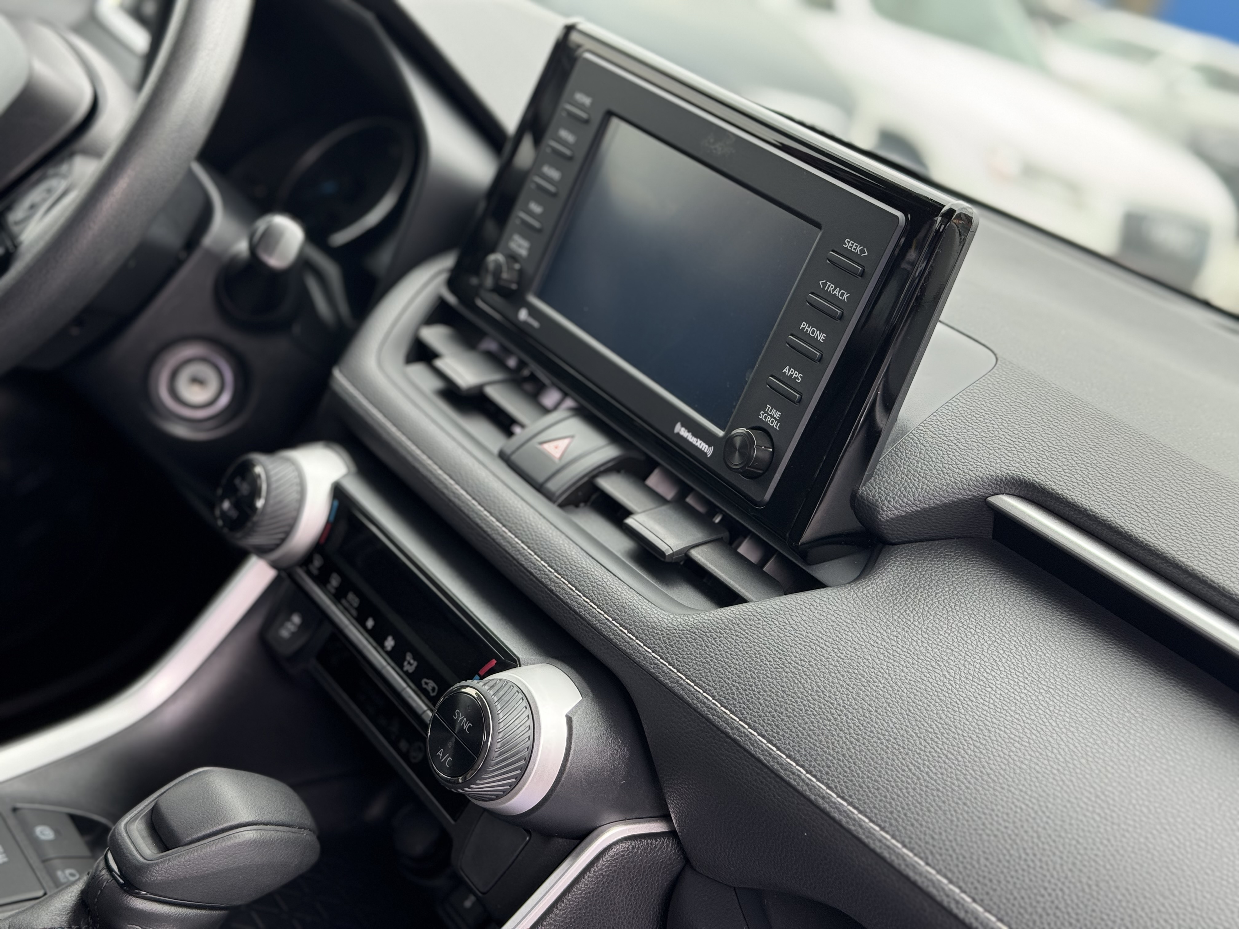 Toyota RAV4 2.5 Hybrid photo 9