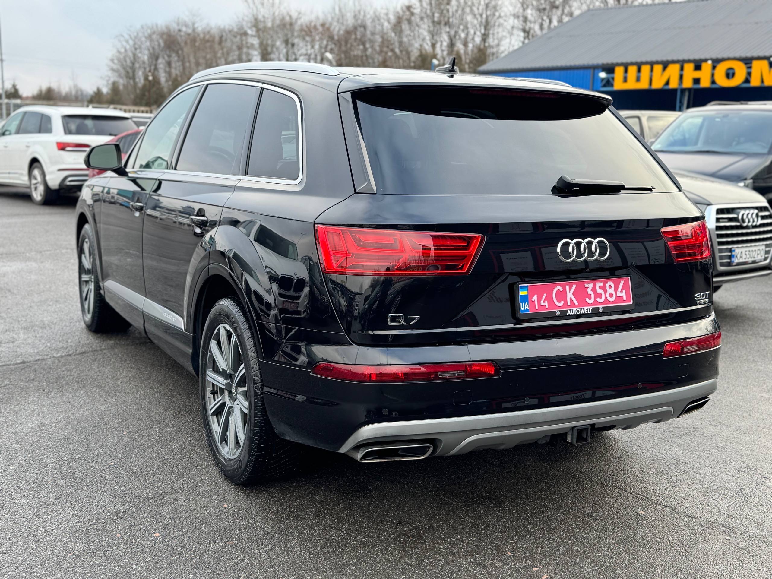 Audi Q7 Premium Plus photo 4