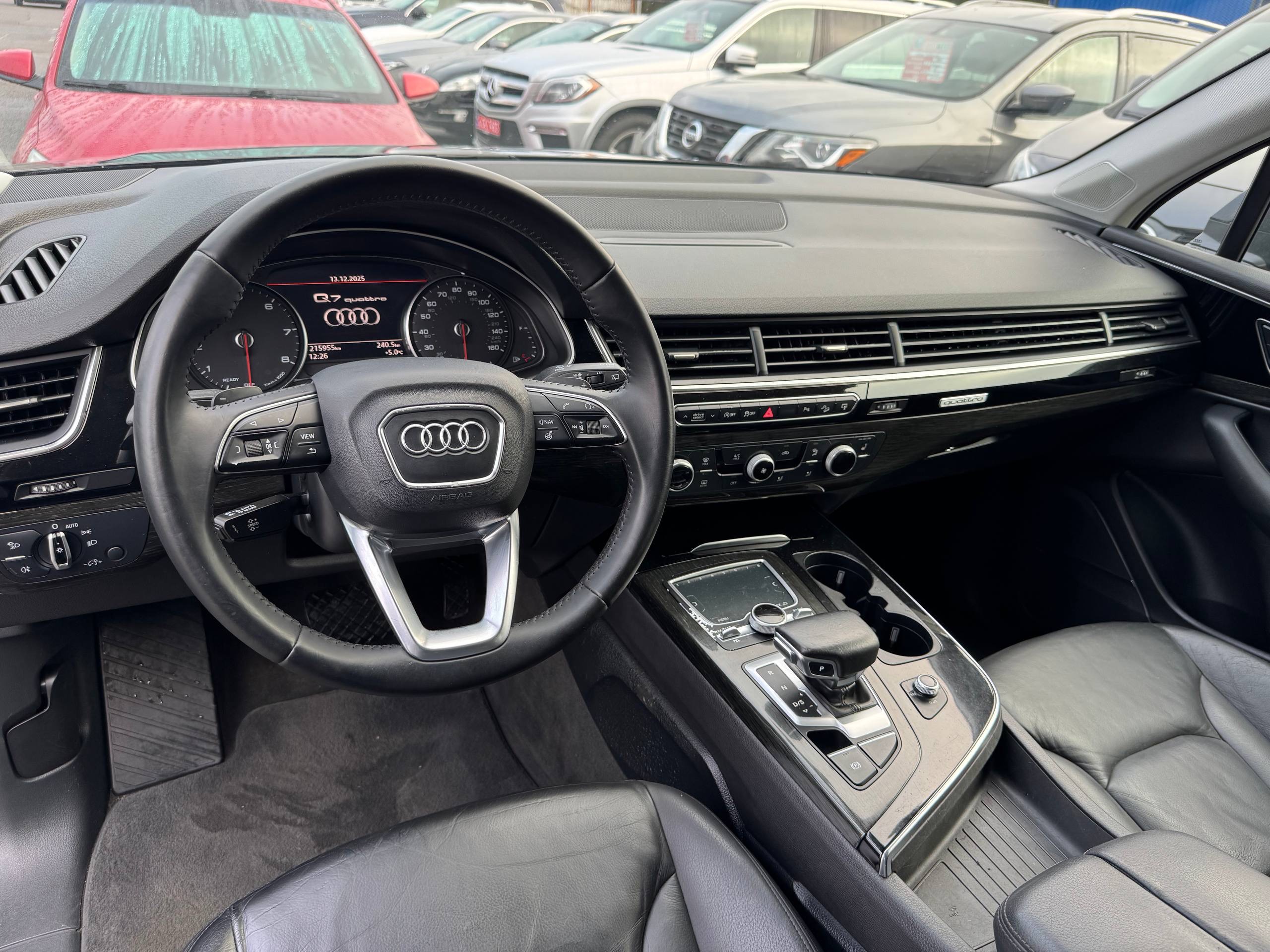 Audi Q7 Premium Plus photo 6