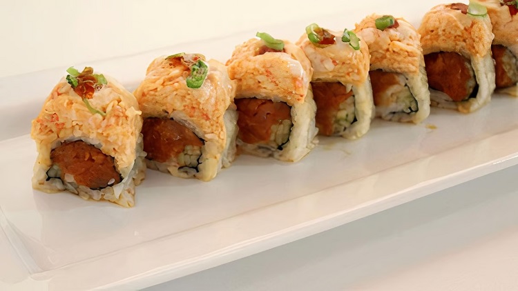 Poke Sushi Roll
