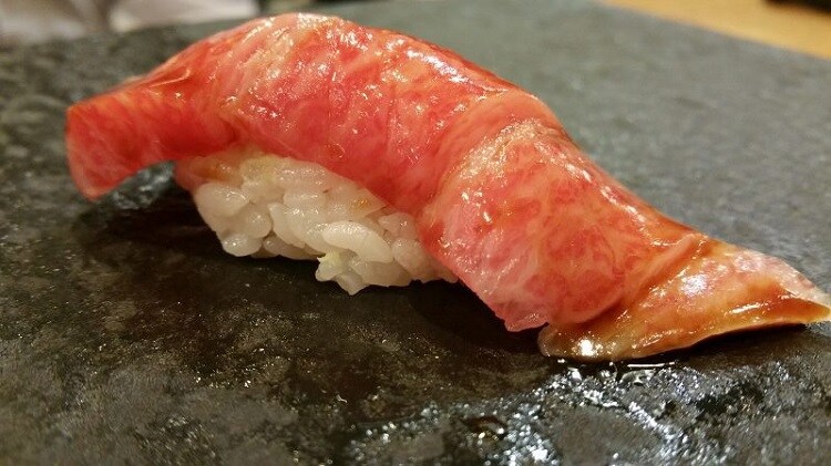 Sushi Tsujita