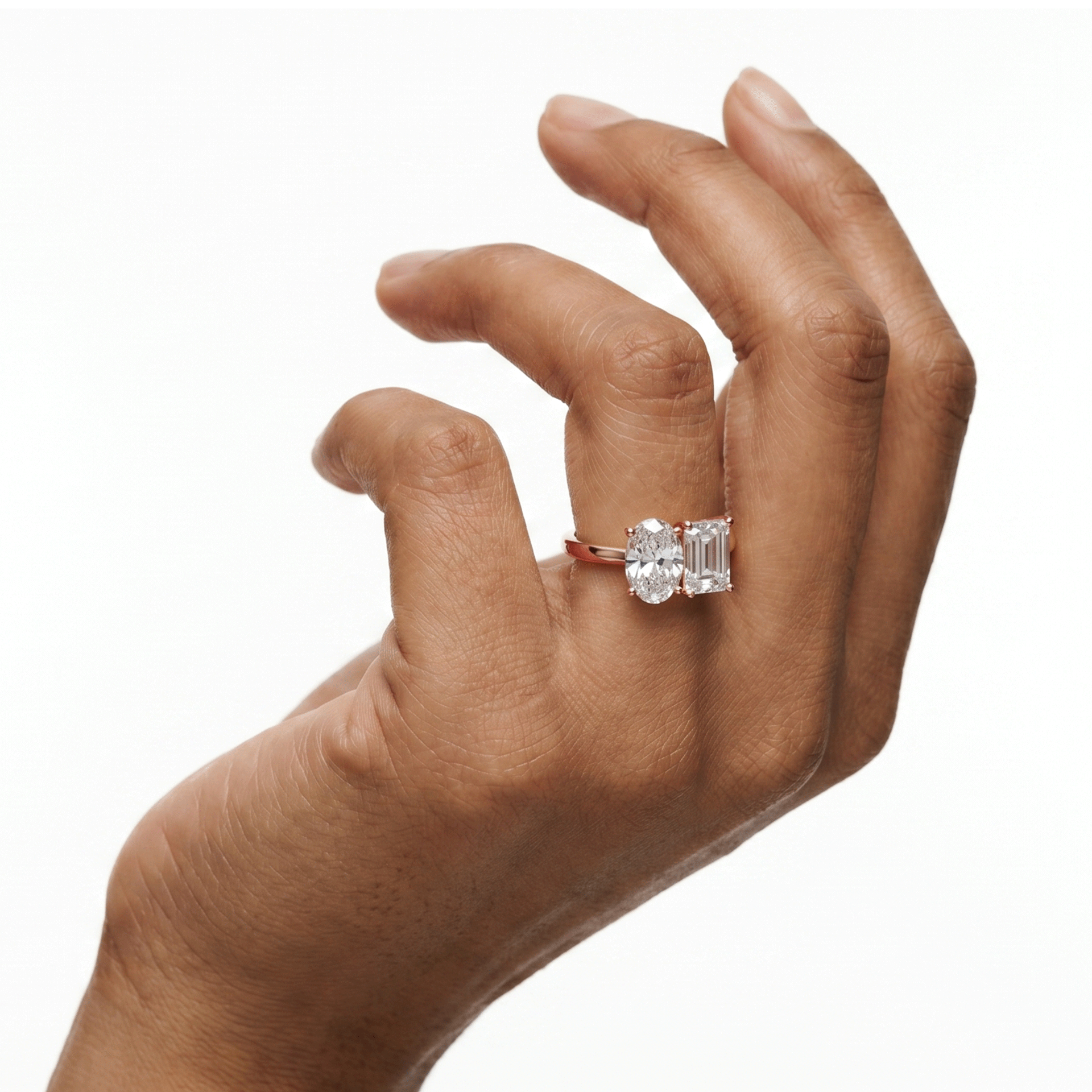 Margot emerald and oval toi et moi diamond ring in white gold — earth and grown diamonds by Amber Arc – view 4