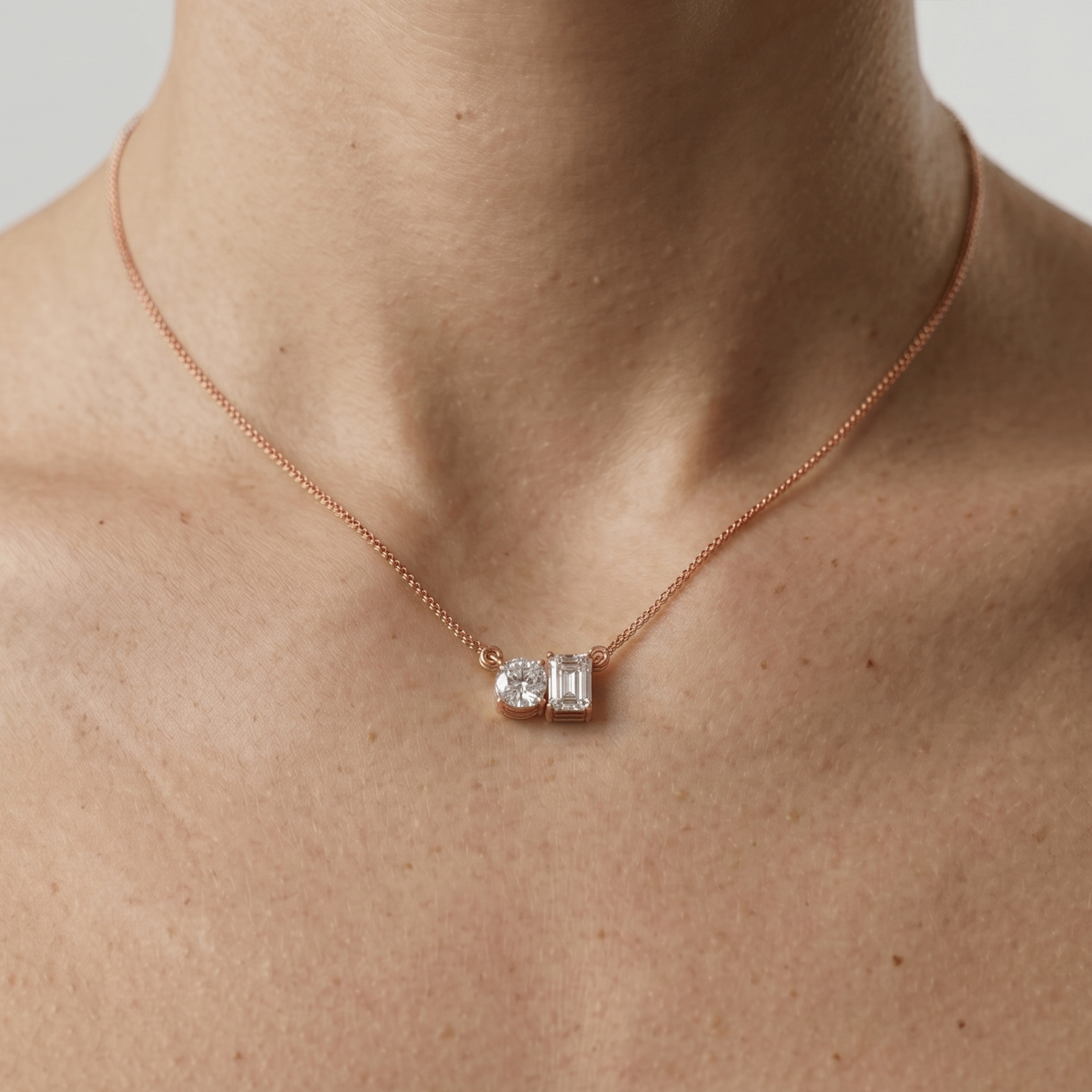 Margot round and emerald toi et moi diamond pendant in white gold — earth and grown diamonds by Amber Arc – view 4