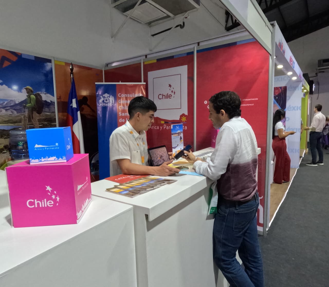 Participación en EXPOCRUZ 2025: Promoviendo Arica y Parinacota en Bolivia 2