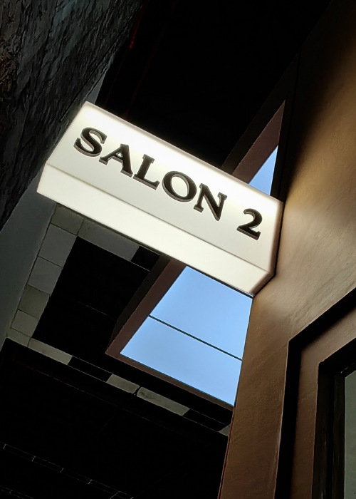 SALON