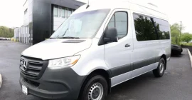 Rent a Sprinter Van in 2025: Costs and Trucker Insight