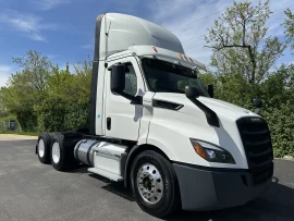 2019 FREIGHTLINER, CASCADIA 116 DAY CAB - Image #3