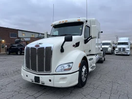 2018 PETERBILT, 579 - Image #4
