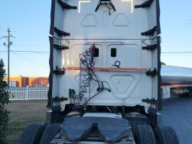 2016 FREIGHTLINER, CASCADIA 125 - Image #4