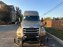 2021 FREIGHTLINER, CASCADIA - Image #2
