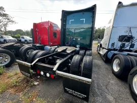 2019 KENWORTH, T680 - Image #4