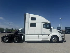 2024 VOLVO, VNL - Image #3