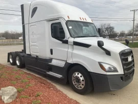 2023 FREIGHTLINER, CASCADIA 126 - Image #5