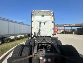 2015 FREIGHTLINER, CASCADIA 125 - Image #5