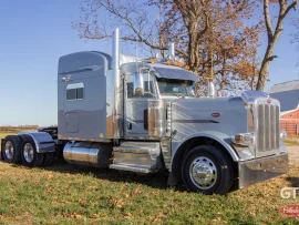 2019 PETERBILT, 389 - Image #5
