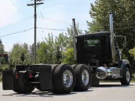 2020 FREIGHTLINER, 122SD Tandem Daycab - Image #4