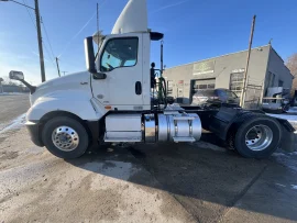 2023 INTERNATIONAL, LT625 - Image #4