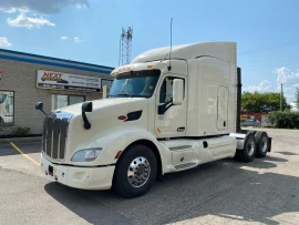 2016 PETERBILT, 579 - Image #2