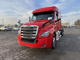 2019 FREIGHTLINER, CASCADIA 126 - Image #3