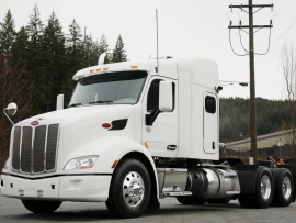 2018 PETERBILT, 579 TANDEM SLEEPER SEMI  - Image #2