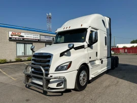 2022 FREIGHTLINER, CASCADIA 126 - Image #2