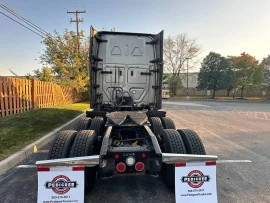 2021 FREIGHTLINER, CASCADIA - Image #2