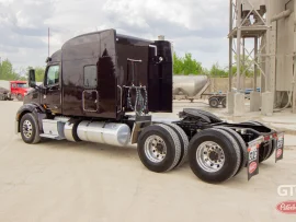 2022 PETERBILT, 579 - Image #3