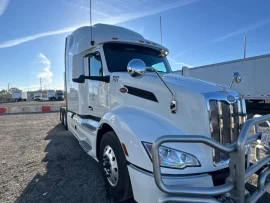 2022 PETERBILT, 579 - Image #5