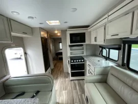 2022 thor motor coach, FREEDOM ELITE - Image #5