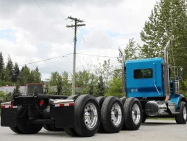 2018 KENWORTH, T800 EXTENDED DAY CAB TRI DRIVE X15 565HP 18 SPD DOUBLE FRAME - Image #5