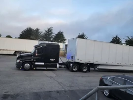 2013 FREIGHTLINER, CASCADIA 125 - Image #2