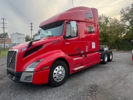 2020 VOLVO, VNL - Image #5