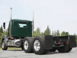 2020 FREIGHTLINER, 122SD Tandem Daycab Tractor - Image #3