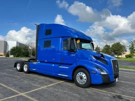 2022 VOLVO, VNL64T860 - Image #3